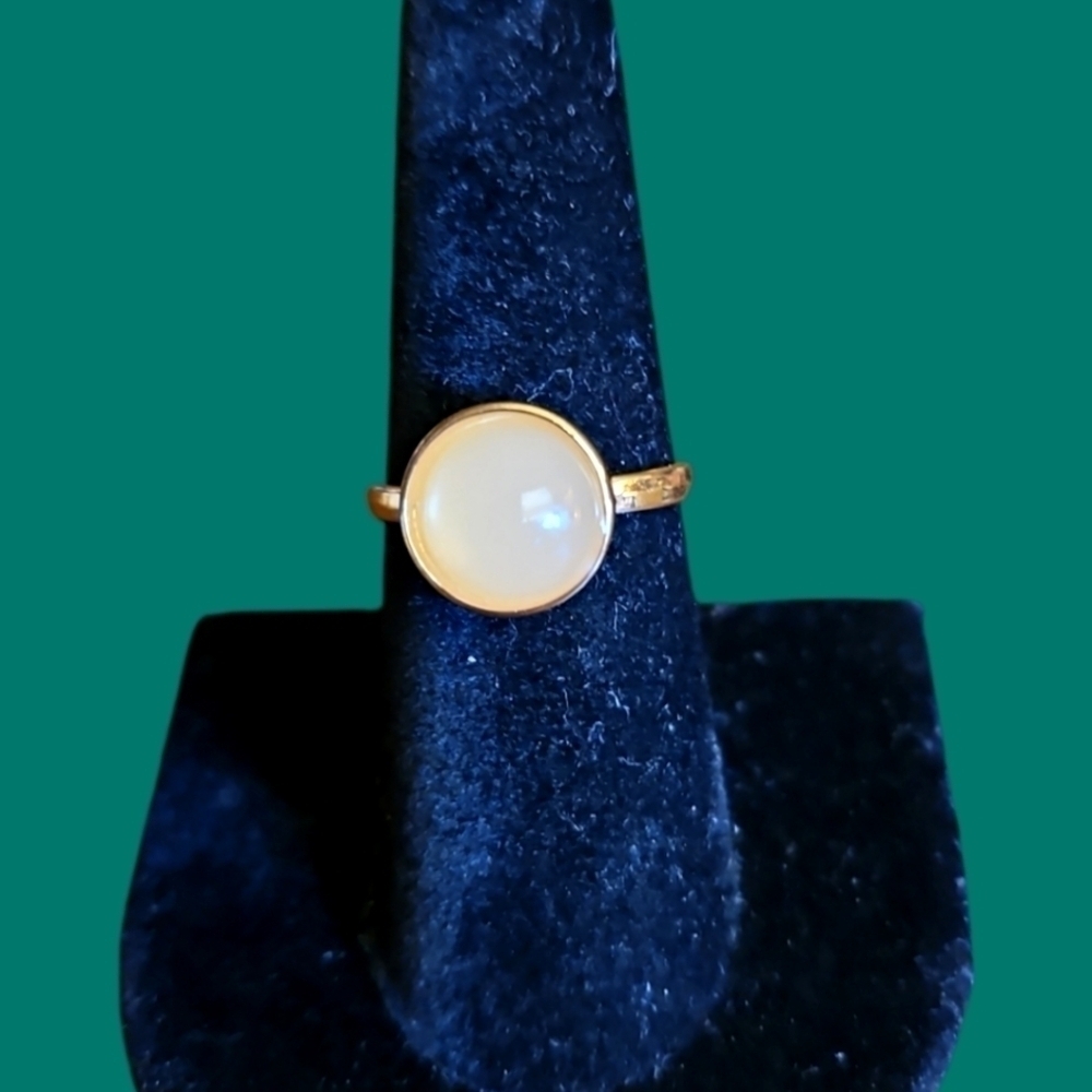 3/$30 VTG Peach Cabochon Ring Size 6.25